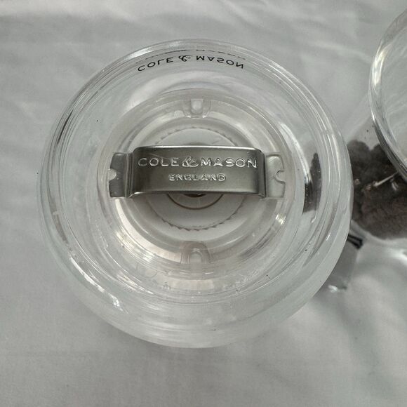 Cole & Mason Tap Salt and Pepper Mill Set Salt And Pepper Shaker Faucet Tap Top - Picture 5 of 8